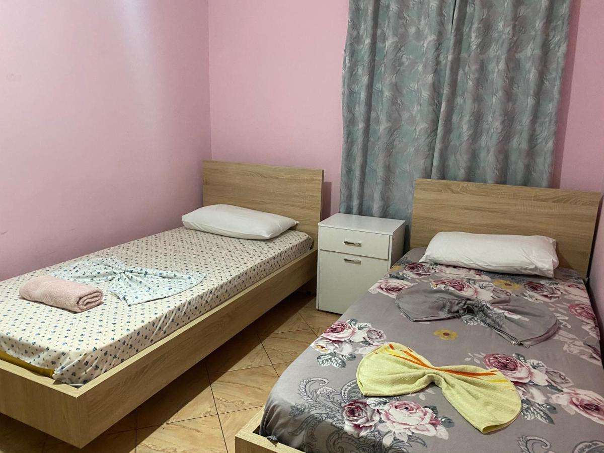 Guesthouse Sense Tirana Kültér fotó